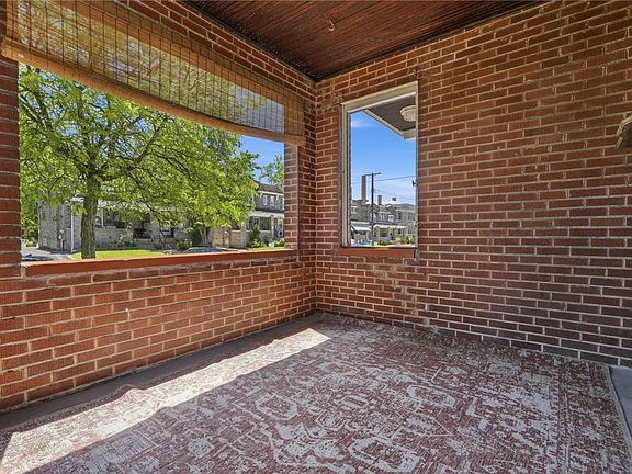 5th image of 70 S Bryant Ave
