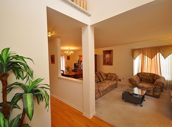 2nd image of 83 Connelly Ave