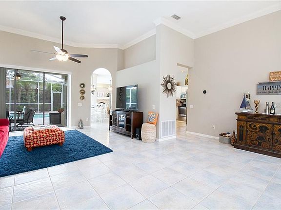 5th image of 4934 Valley Field Dr