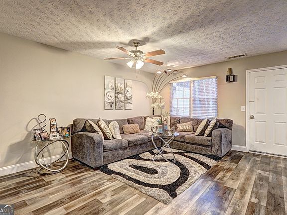 2nd image of 7706 Bernardo Dr
