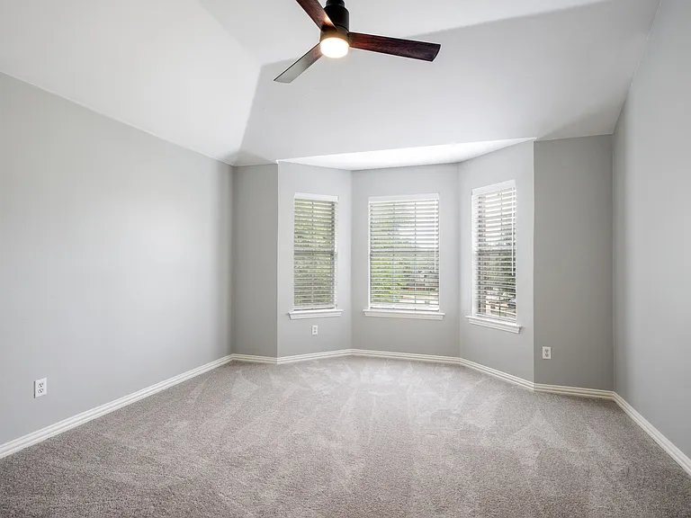 4804 Appleridge Dr — Photo 33