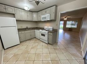 Welcome to Greenhaven Apartments