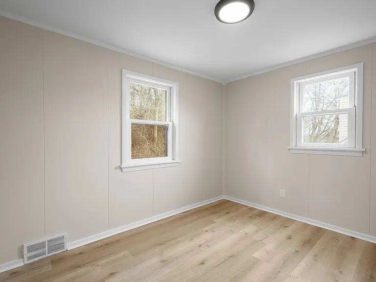 263 Maryellen Dr — Photo 13