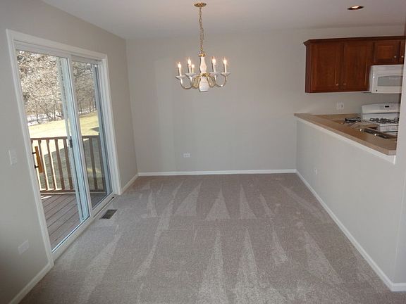 4th image of 2264 Woodside Dr