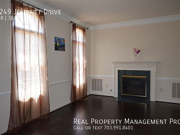 3rd image of 2249 Journet Dr