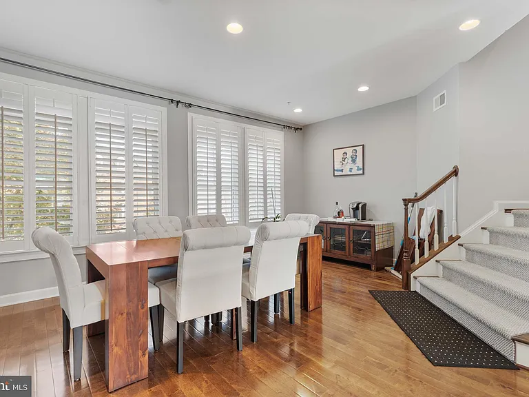 412 Blue Flax Pl — Photo 4