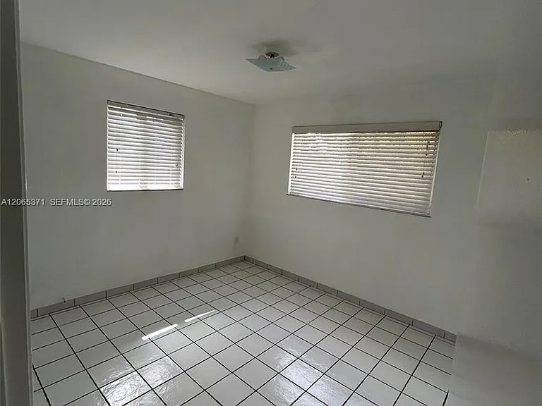 4250 NW 3rd St #4250 — Photo 12