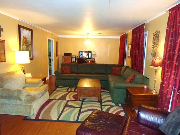 Living room & office area