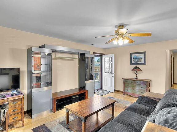 5th image of 3538 Marvell Rd