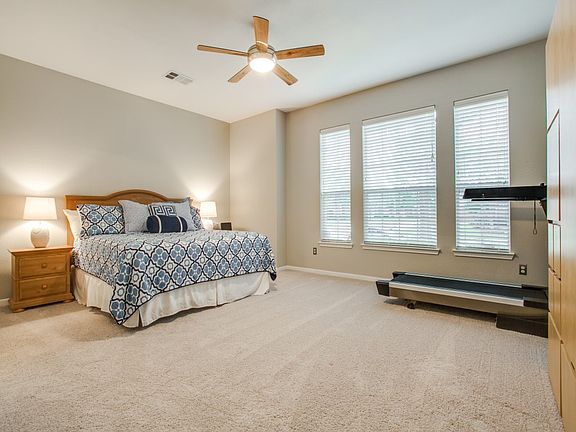 5th image of 3917 Harbor Dr