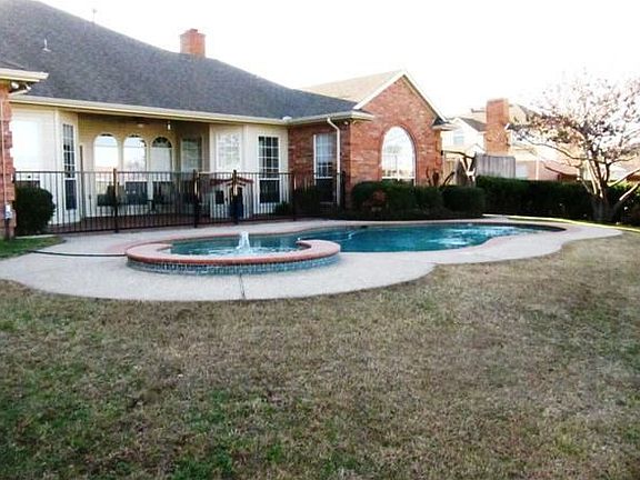 3rd image of 4305 Dottie Dr