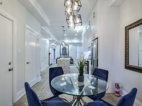 3rd image of 366 Ontario St