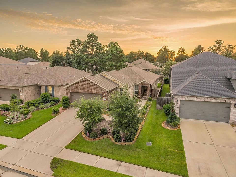 1st image of 118 Wild Wisteria Ln