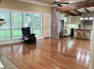 10608 Hillmont Ave, Baton Rouge, LA 70810