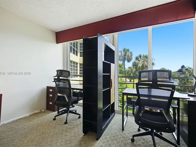 821 Cypress Blvd #307 — Photo 27