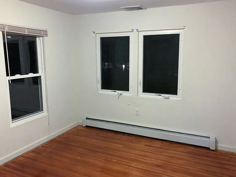 122 Combs Ave #2 — Photo 7