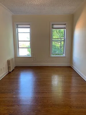 Rented by Bouklis Group | media 3