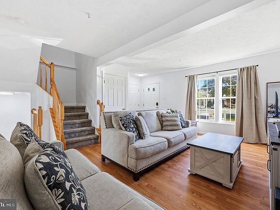 5th image of 6510 Ellington Way