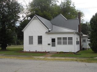 310 S Spring St, Odon, IN 47562