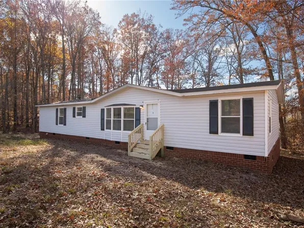 2443 Forest Park Dr, Asheboro, NC 27203