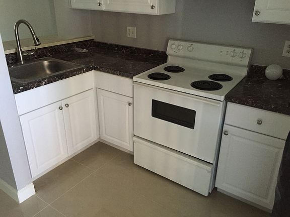 5th image of 95 NE 41st St APT O225