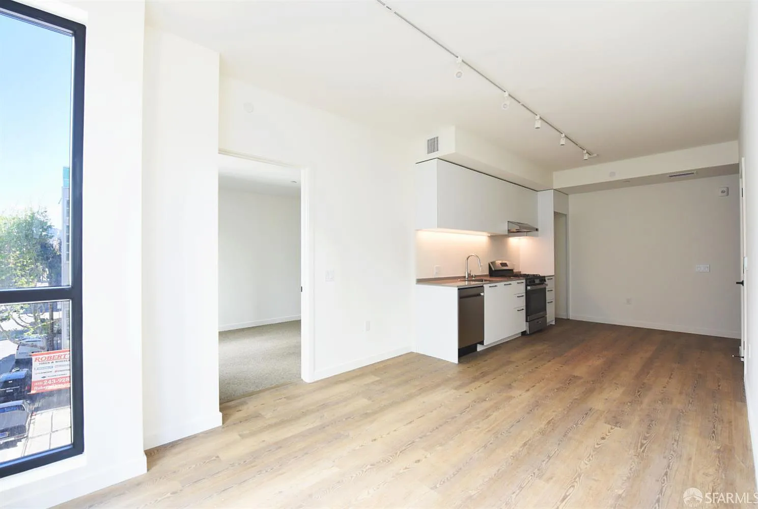395 6th St #Bm1 - Photo 2