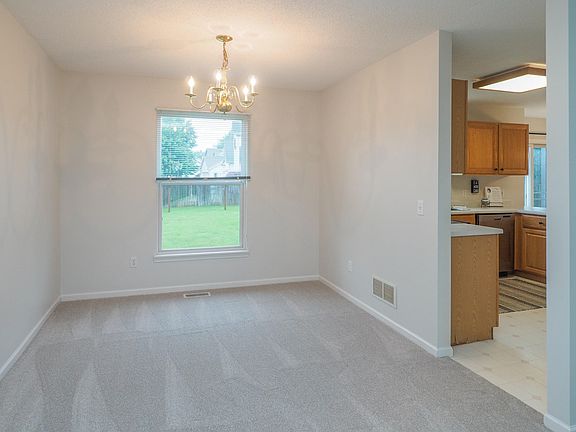 5801 Tradewind Dr-104