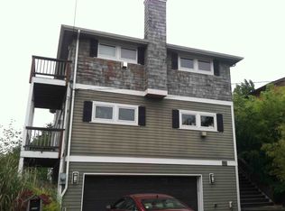 2352 NE 92nd St, Seattle, WA 98115