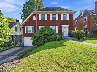 211 Newburn Dr, Pittsburgh, PA 15216