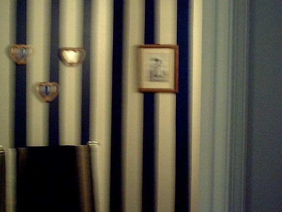 Main Floor 1/2 Bathroom