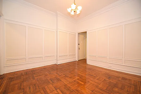 Rented by Keller Williams NYC | media 23