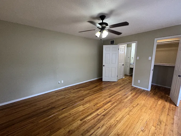 211 Natalen Ave #204 — Photo 6