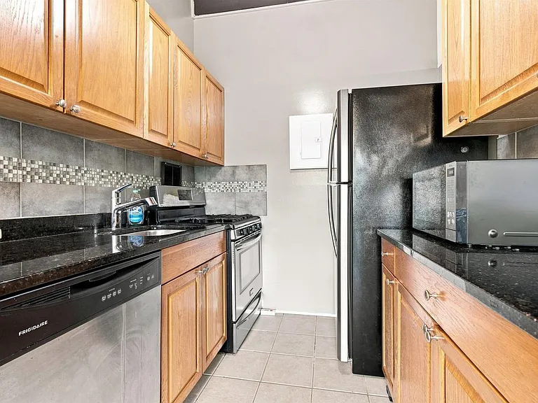 3419 University Blvd W #303 — Photo 22