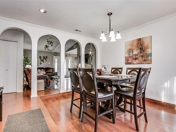 5th image of 1238 Briarcove Dr
