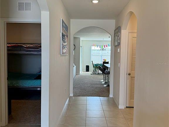 4th image of 360 BOARDWALK AVENUE