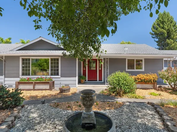 247 Greenwood Terrace, Sebastopol, CA 95472