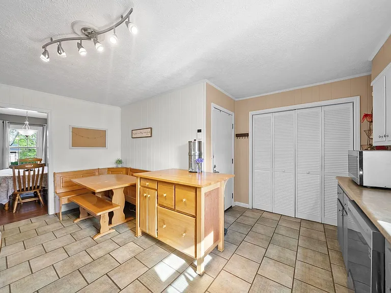 3611 Bahama Dr — Photo 13