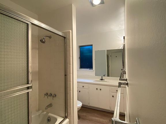 5th image of 20 Tamalpais Ave APT 2