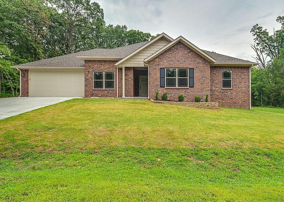 1st image of 5 Orkney Cir