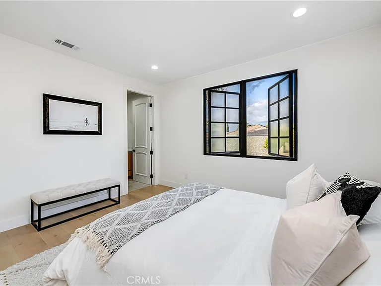 4906 Rubio Ave — Photo 51
