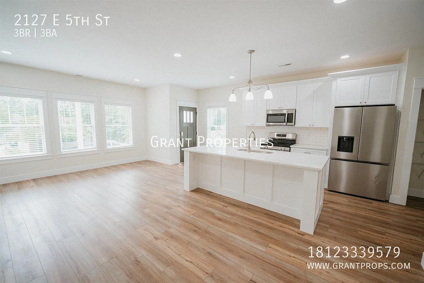2127 E 5th Street — Photo 3