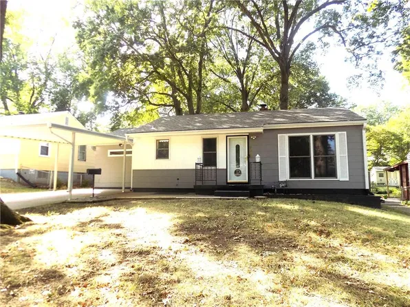 2924 S Hedges Ave, Independence, MO 64052