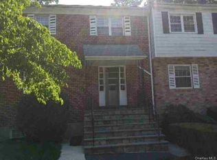 513 Woodland Hills Road, White Plains, NY 10603