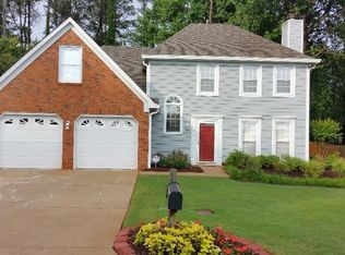 1315 Yorktown Dr, Lawrenceville, GA 30043