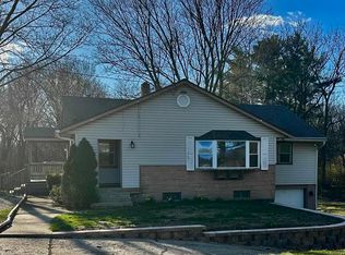 5803 N Kickapoo Edwards Rd, Edwards, IL 61528