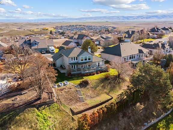 3rd image of 1741 SW 18th St