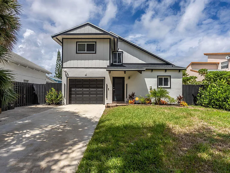 2541 Southridge Rd — Photo 46