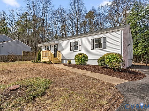 2nd image of 9516 Heather Rdg