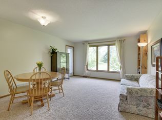 11276 Osage St NW, Coon Rapids, MN 55433