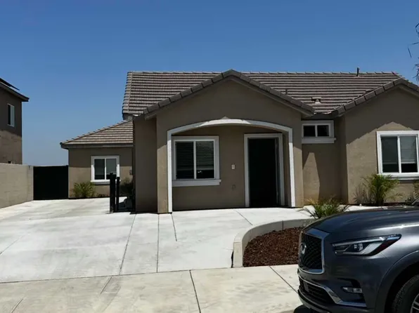 8614 Grandy St #A, Bakersfield, CA 93314